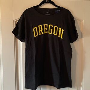 Oregon Ducks Fanatics Womens T-Shirt. Black. New with tags. Size Large.